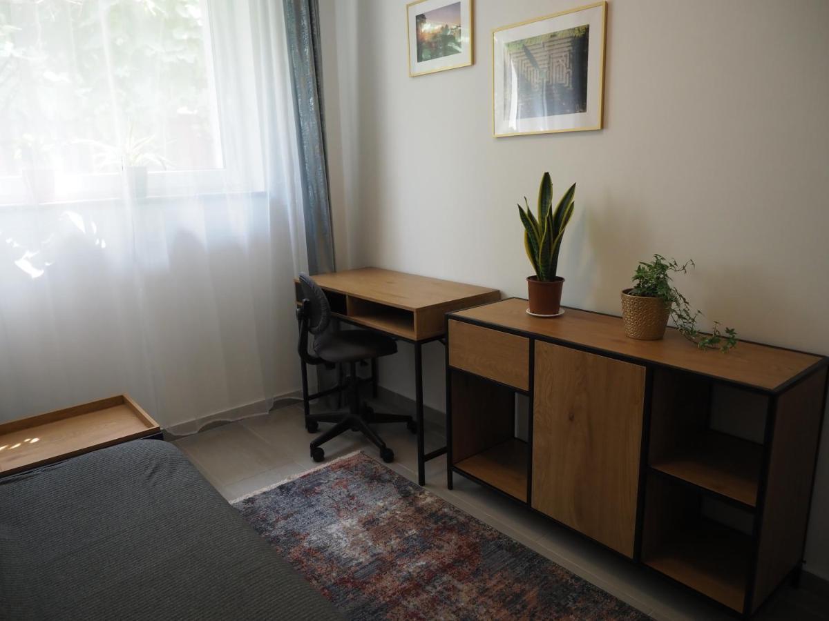 Adobe Apartment - Przytulny I Free Parking Wroclaw Dış mekan fotoğraf