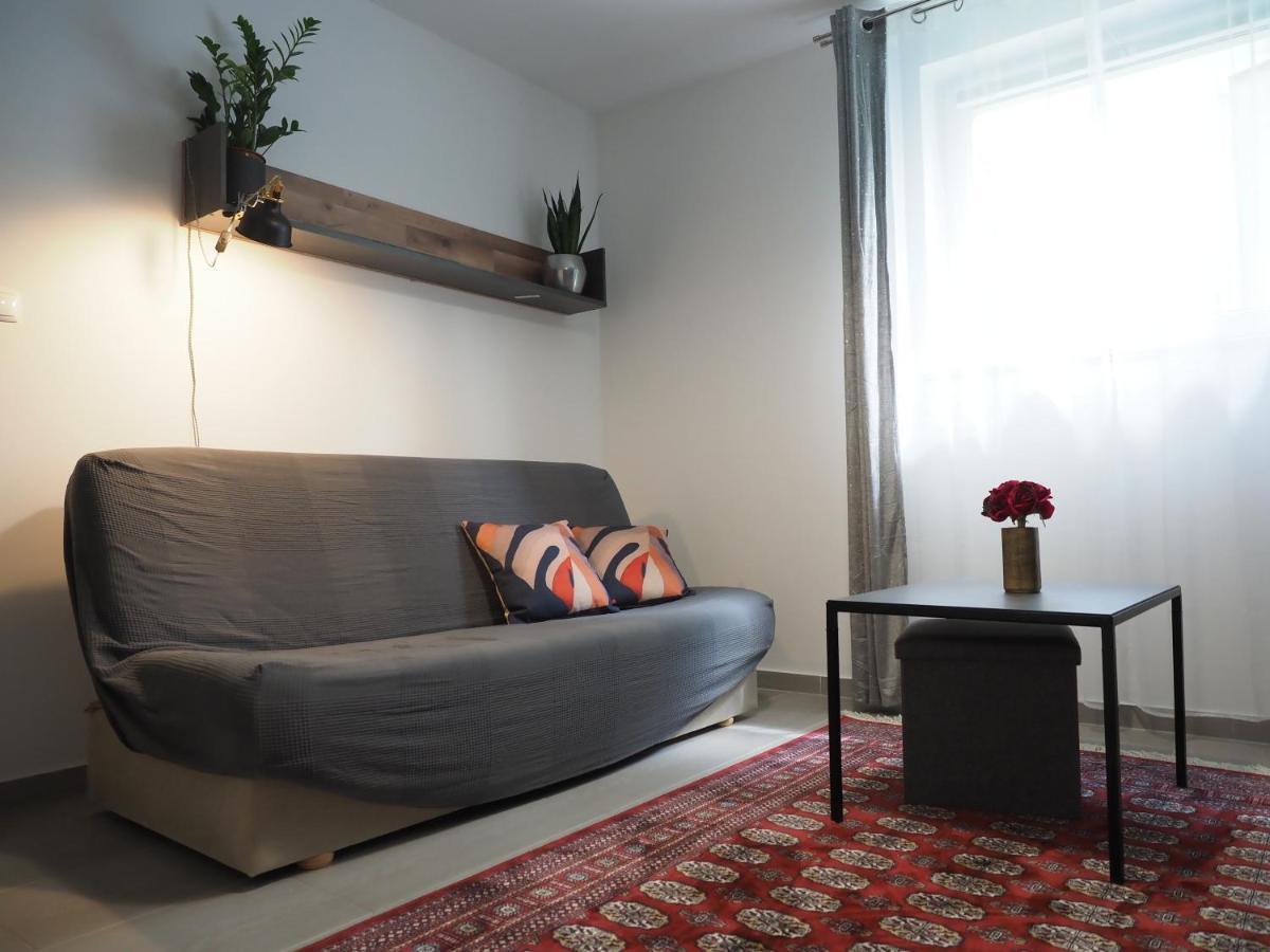 Adobe Apartment - Przytulny I Free Parking Wroclaw Dış mekan fotoğraf