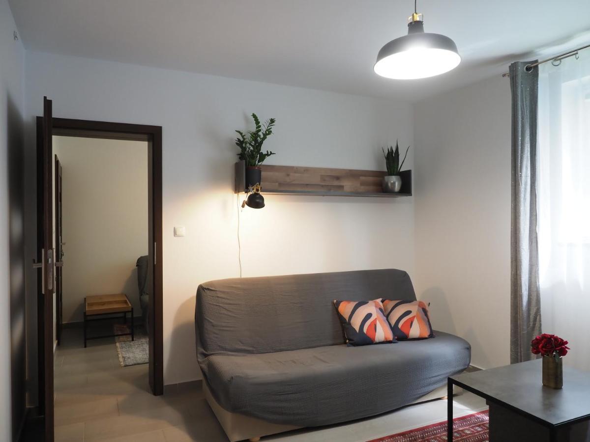 Adobe Apartment - Przytulny I Free Parking Wroclaw Dış mekan fotoğraf