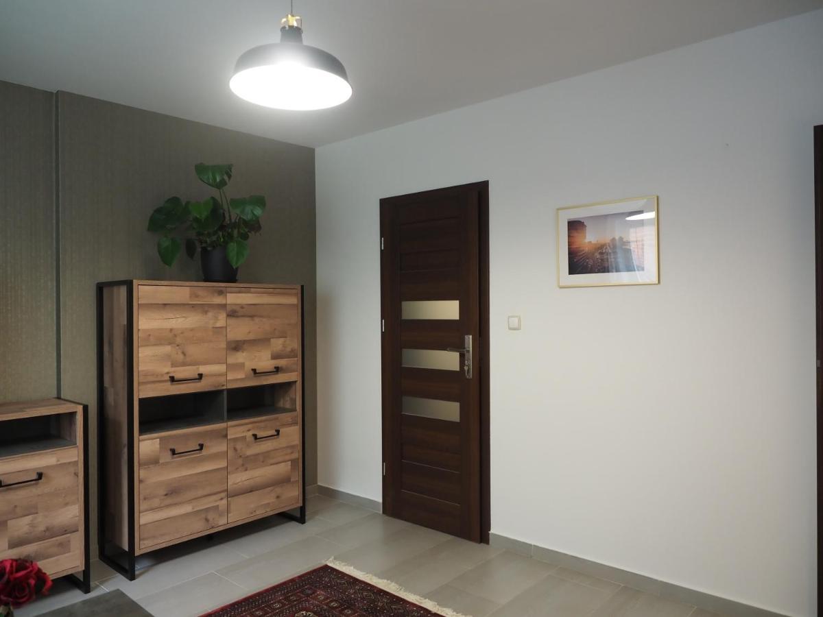 Adobe Apartment - Przytulny I Free Parking Wroclaw Dış mekan fotoğraf