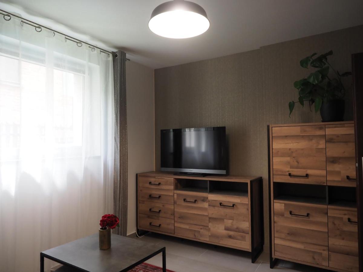 Adobe Apartment - Przytulny I Free Parking Wroclaw Dış mekan fotoğraf