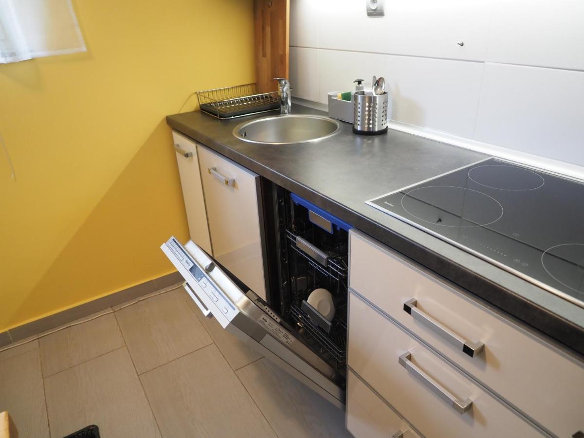 Adobe Apartment - Przytulny I Free Parking Wroclaw Dış mekan fotoğraf